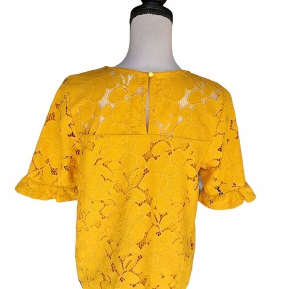 Monteau Floral Cutout Design NWOT. Size L. - Picture 5 of 8